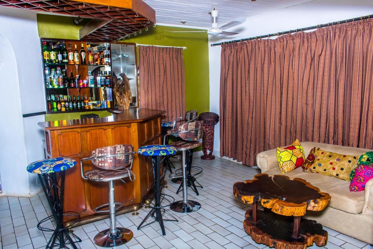 The Ad Lib Executive Lodge Lilongwe Exterior foto