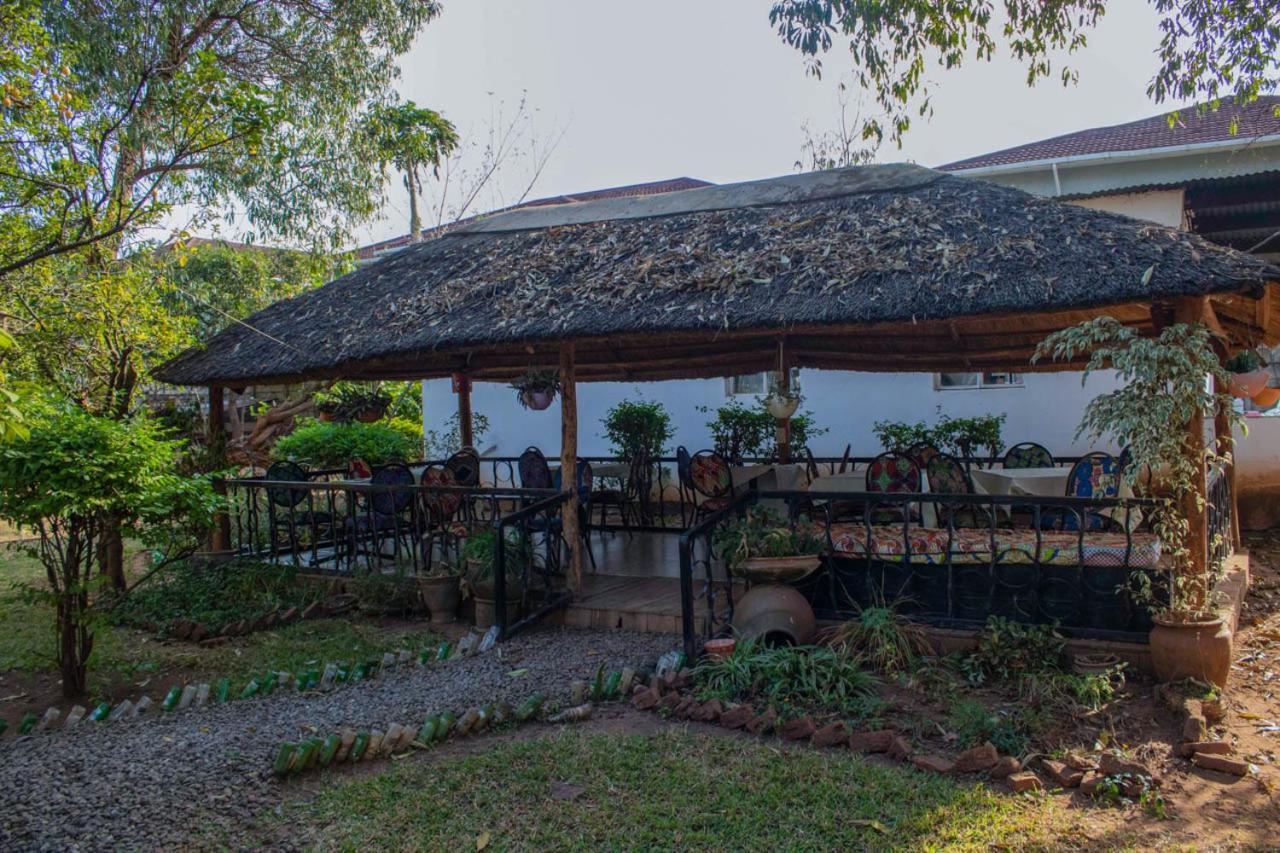 The Ad Lib Executive Lodge Lilongwe Exterior foto
