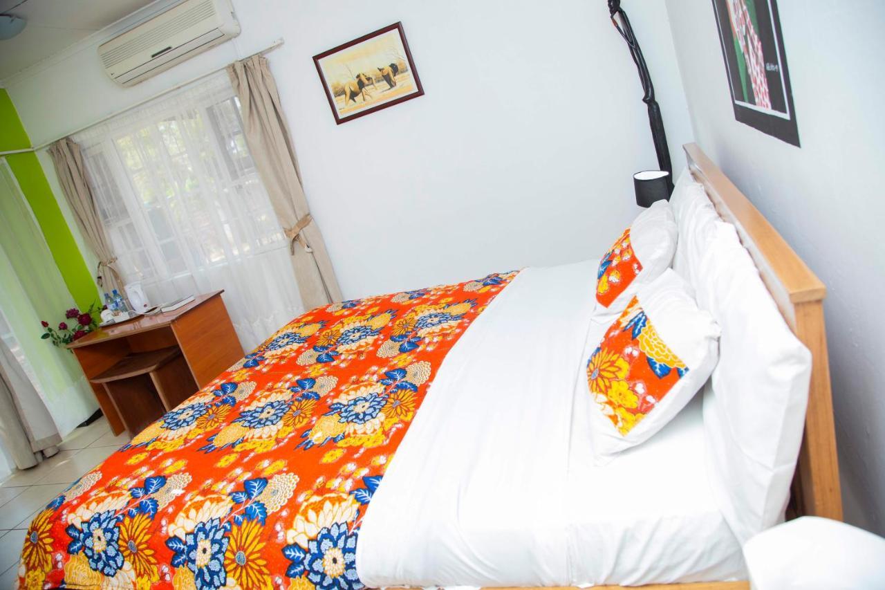 The Ad Lib Executive Lodge Lilongwe Exterior foto